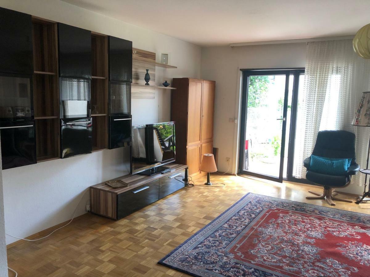 Dachgeschoss In Einem Reihenhaus Lägenhet Heidelberg Exteriör bild