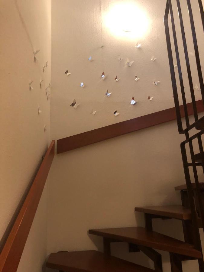 Dachgeschoss In Einem Reihenhaus Lägenhet Heidelberg Exteriör bild