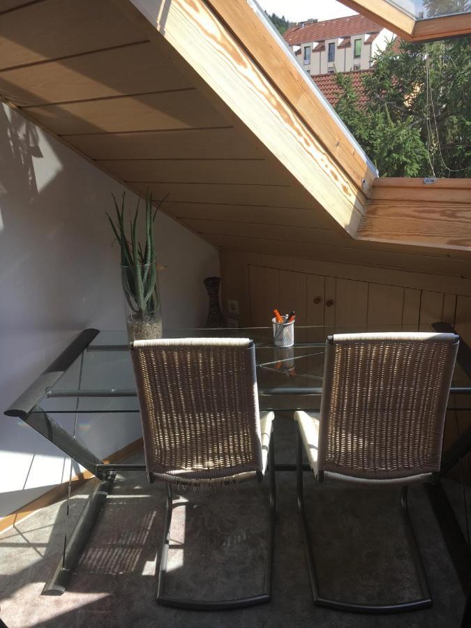 Dachgeschoss In Einem Reihenhaus Lägenhet Heidelberg Exteriör bild